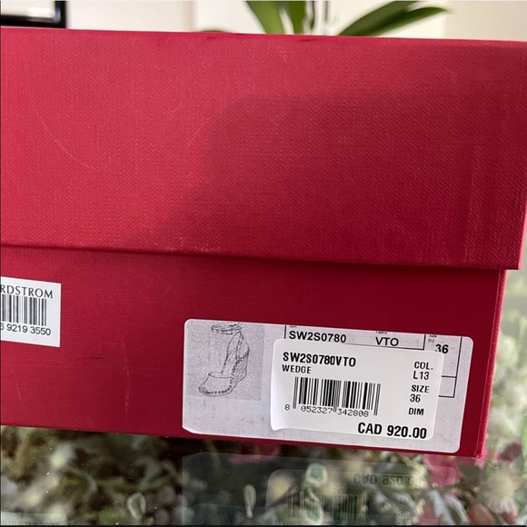 VALENTINO GARAVANI Rockstud Espadrille Wedges - Picture 8 of 8